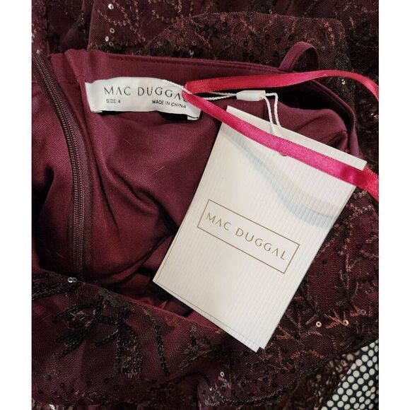 Mac Duggal Lace Embellished Long Sleeve Ruffle Hem Gown Size 4 - Picture 7 of 8